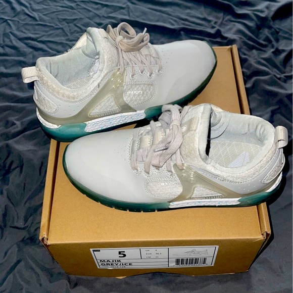 Axion Majik Skateboard shoes - Picture 1 of 3